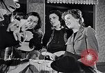 Standbild Ausstellung London England Vereinigtes Königreich, 1950, aus Sekunde 3 historischem Filmmaterial Videoclip 65675032855