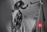 Standbild Ausstellung London England Vereinigtes Königreich, 1950, aus Sekunde 19 historischem Filmmaterial Videoclip 65675032855