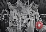 Standbild Ausstellung London England Vereinigtes Königreich, 1950, aus Sekunde 36 historischem Filmmaterial Videoclip 65675032855