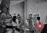 Standbild Ausstellung London England Vereinigtes Königreich, 1950, aus Sekunde 45 historischem Filmmaterial Videoclip 65675032855