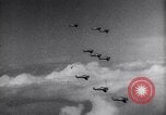 Standbild P-26 Peashooter New York City USA, 1938, aus Sekunde 7 historischem Filmmaterial Videoclip 65675032870