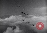 Standbild P-26 Peashooter New York City USA, 1938, aus Sekunde 11 historischem Filmmaterial Videoclip 65675032870