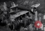 Standbild P-26 Peashooter New York City USA, 1938, aus Sekunde 53 historischem Filmmaterial Videoclip 65675032870