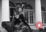 Immagine di Harmon Trophy Washington DC White House USA, 1954, secondo 6 filmato di repertorio 65675032887