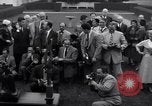 Immagine di Harmon Trophy Washington DC White House USA, 1954, secondo 8 filmato di repertorio 65675032887