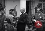 Immagine di Harmon Trophy Washington DC White House USA, 1954, secondo 36 filmato di repertorio 65675032887