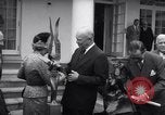Immagine di Harmon Trophy Washington DC White House USA, 1954, secondo 38 filmato di repertorio 65675032887