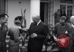 Immagine di Harmon Trophy Washington DC White House USA, 1954, secondo 40 filmato di repertorio 65675032887