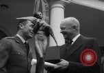 Immagine di Harmon Trophy Washington DC White House USA, 1954, secondo 53 filmato di repertorio 65675032887