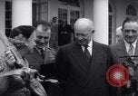Immagine di Harmon Trophy Washington DC White House USA, 1954, secondo 62 filmato di repertorio 65675032887