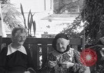 Standbild Frau Sarah Weyand Dallas Texas USA, 1941, aus Sekunde 20 historischem Filmmaterial Videoclip 65675032901