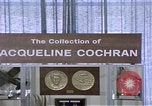 Standbild Miss Jacqueline Cochran United States USA, 1975, aus Sekunde 22 historischem Filmmaterial Videoclip 65675032902