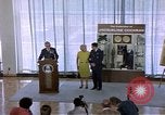 Standbild Miss Jacqueline Cochran United States USA, 1975, aus Sekunde 41 historischem Filmmaterial Videoclip 65675032902