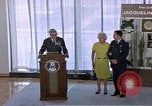 Standbild Miss Jacqueline Cochran United States USA, 1975, aus Sekunde 52 historischem Filmmaterial Videoclip 65675032902