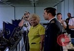 Standbild Jacqueline Cochran United States USA, 1975, aus Sekunde 44 historischem Filmmaterial Videoclip 65675032903