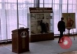 Standbild Jacqueline Cochran United States USA, 1975, aus Sekunde 49 historischem Filmmaterial Videoclip 65675032904