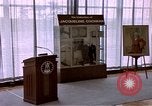 Standbild Jacqueline Cochran United States USA, 1975, aus Sekunde 51 historischem Filmmaterial Videoclip 65675032904