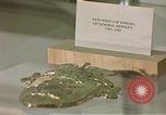 Standbild Memorabilia United States USA, 1975, aus Sekunde 46 historischem Filmmaterial Videoclip 65675032905