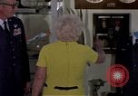Standbild Memorabilia United States USA, 1975, aus Sekunde 8 historischem Filmmaterial Videoclip 65675032906