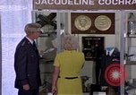 Standbild Memorabilia United States USA, 1975, aus Sekunde 21 historischem Filmmaterial Videoclip 65675032906