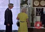 Standbild Memorabilia United States USA, 1975, aus Sekunde 31 historischem Filmmaterial Videoclip 65675032906