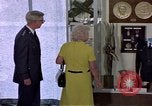 Standbild Memorabilia United States USA, 1975, aus Sekunde 32 historischem Filmmaterial Videoclip 65675032906