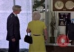 Standbild Memorabilia United States USA, 1975, aus Sekunde 34 historischem Filmmaterial Videoclip 65675032906