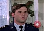 Standbild Cadet Wing Commander Jack Catton United States USA, 1975, aus Sekunde 40 historischem Filmmaterial Videoclip 65675032908