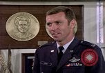 Immagine di Air Force Gazzetta United States USA, 1975, secondo 49 filmato di repertorio 65675032909