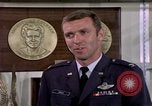 Immagine di Air Force Gazzetta United States USA, 1975, secondo 58 filmato di repertorio 65675032909
