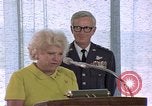 Standbild Pilotin Jacqueline Cochran United States USA, 1975, aus Sekunde 13 historischem Filmmaterial Videoclip 65675032914
