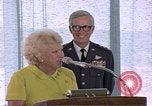 Standbild Pilotin Jacqueline Cochran United States USA, 1975, aus Sekunde 23 historischem Filmmaterial Videoclip 65675032914