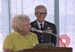 Standbild Pilotin Jacqueline Cochran United States USA, 1975, aus Sekunde 24 historischem Filmmaterial Videoclip 65675032914