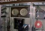 Standbild Memorabilia Colorado United States USA, 1975, aus Sekunde 62 historischem Filmmaterial Videoclip 65675032919