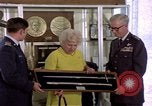 Standbild Jacqueline Cochran Colorado United States USA, 1975, aus Sekunde 4 historischem Filmmaterial Videoclip 65675032930