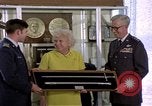 Standbild Jacqueline Cochran Colorado United States USA, 1975, aus Sekunde 18 historischem Filmmaterial Videoclip 65675032930