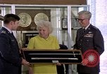 Standbild Jacqueline Cochran Colorado United States USA, 1975, aus Sekunde 19 historischem Filmmaterial Videoclip 65675032930