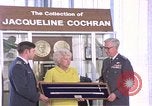 Standbild Jacqueline Cochran Colorado United States USA, 1975, aus Sekunde 26 historischem Filmmaterial Videoclip 65675032930