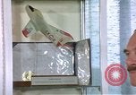 Standbild Air Marshall Roy Slemon Colorado United States USA, 1975, aus Sekunde 21 historischem Filmmaterial Videoclip 65675032932