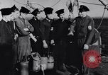 Immagine di Routine di bordo Regno Unito, 1944, secondo 13 filmato di repertorio 65675032936