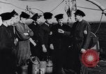 Immagine di Routine di bordo Regno Unito, 1944, secondo 18 filmato di repertorio 65675032936