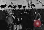 Immagine di Routine di bordo Regno Unito, 1944, secondo 19 filmato di repertorio 65675032936