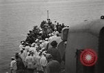 Standbild General MacArthur und Admiral Nimitz bereit zu unterzeichnen Vertrag mit Japan Tokyo Bay Japan, 1945, aus Sekunde 4 historischem Filmmaterial Videoclip 65675032938