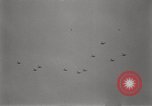 Standbild Friedensvertrag Tokyo Bay Japan, 1945, aus Sekunde 56 historischem Filmmaterial Videoclip 65675032940
