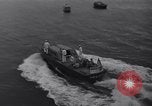 Standbild Friedensvertrag auf die USS Missouri Zweiten Weltkrieg beenden Tokyo Bay Japan, 1945, aus Sekunde 23 historischem Filmmaterial Videoclip 65675032941