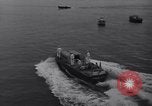 Standbild Friedensvertrag auf die USS Missouri Zweiten Weltkrieg beenden Tokyo Bay Japan, 1945, aus Sekunde 24 historischem Filmmaterial Videoclip 65675032941