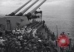 Standbild Friedensvertrag auf die USS Missouri Zweiten Weltkrieg beenden Tokyo Bay Japan, 1945, aus Sekunde 58 historischem Filmmaterial Videoclip 65675032941