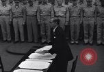 Standbild Friedensvertrag Tokyo Bay Japan, 1945, aus Sekunde 62 historischem Filmmaterial Videoclip 65675032942