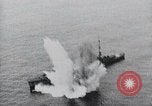 Standbild Bombenabwürfe Experimente Virginia Capes United States USA, 1921, aus Sekunde 12 historischem Filmmaterial Videoclip 65675033214