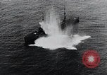 Standbild Bombenabwürfe Experimente Virginia Capes United States USA, 1921, aus Sekunde 16 historischem Filmmaterial Videoclip 65675033214